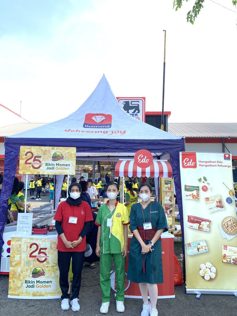 Sampling produk frozen food di event komunitas Pound Fit