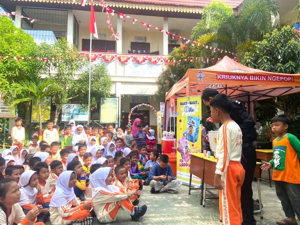 Aktivitas sampling O’Pao di sekolah untuk meningkatkan trial produk