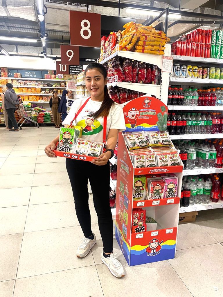 Brand activation agency Pradipta support push selling Taokaenoi di 53 outlet