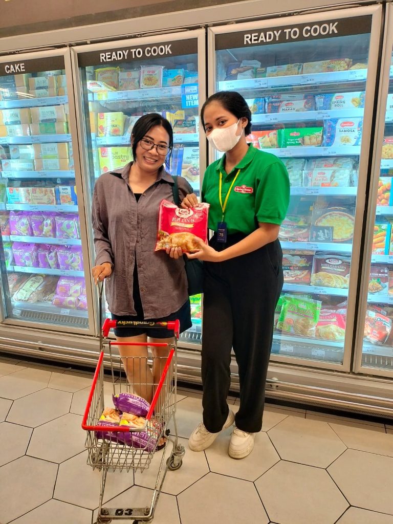 SPG menawarkan produk bakery dan seafood Sukanda Djaya