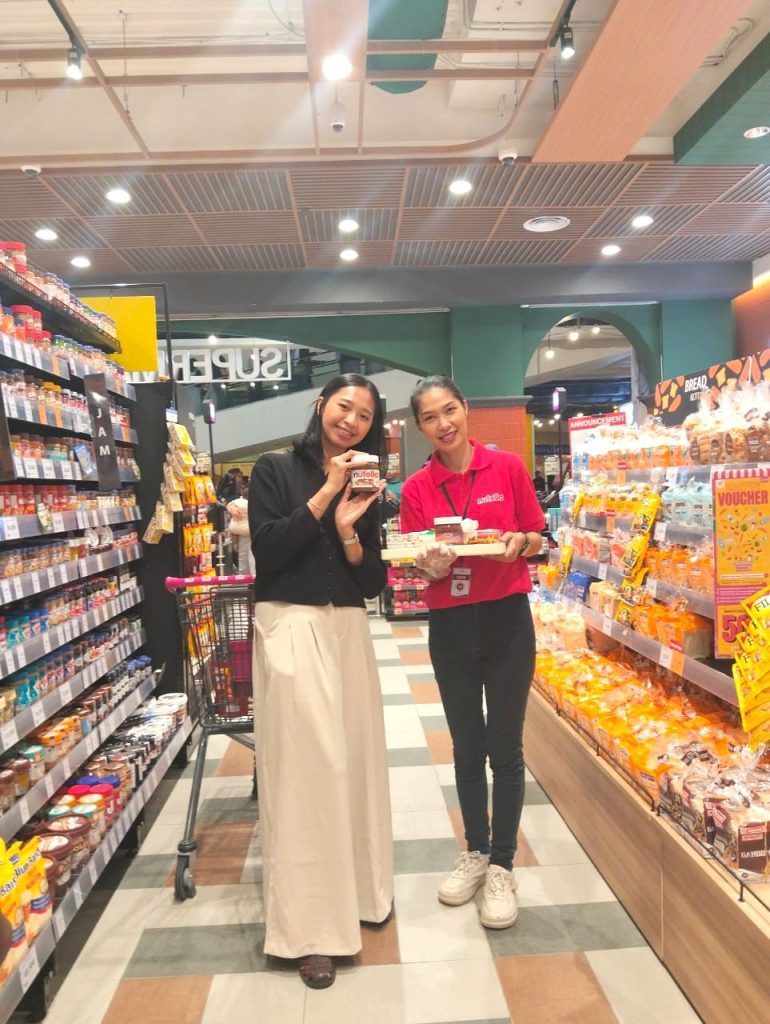 SPG event agency Pradipta menjalankan sampling Nutella di modern trade