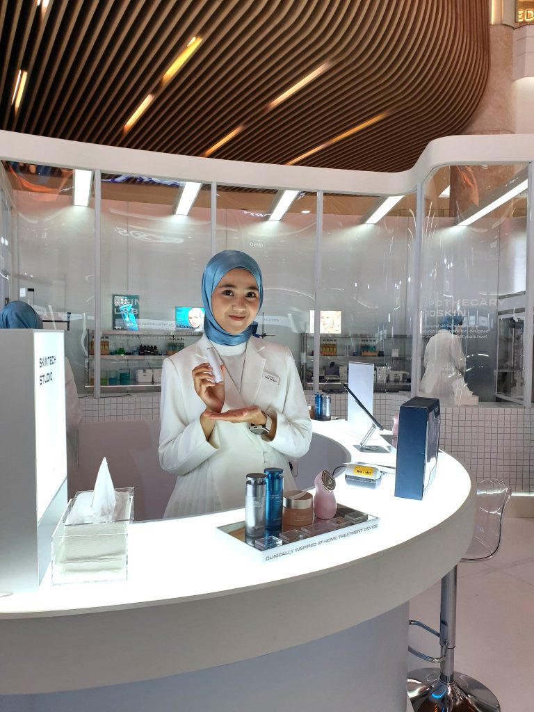 Beauty advisor agency Pradipta support Wardah Skinverse Clinic 2025