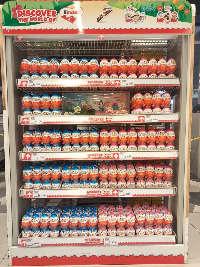 Sales merchandiser agency Pradipta support monitoring planogram dan shelf display Ferrero