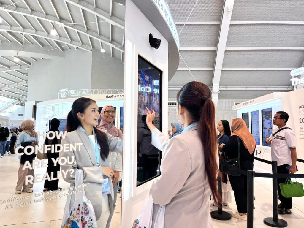 Beauty Advisor menciptakan brand experience interaktif di Beauty Science Tech 2026