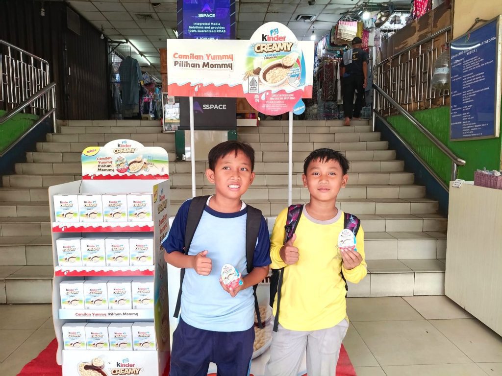 Aktivasi below the line Ferrero di pasar tradisional Indonesia
